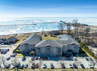 44 Robson Rd #316, Leamington, ON N8H 5E4