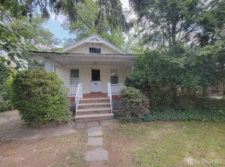 21 Middlesex Ave, Edison, NJ 08820