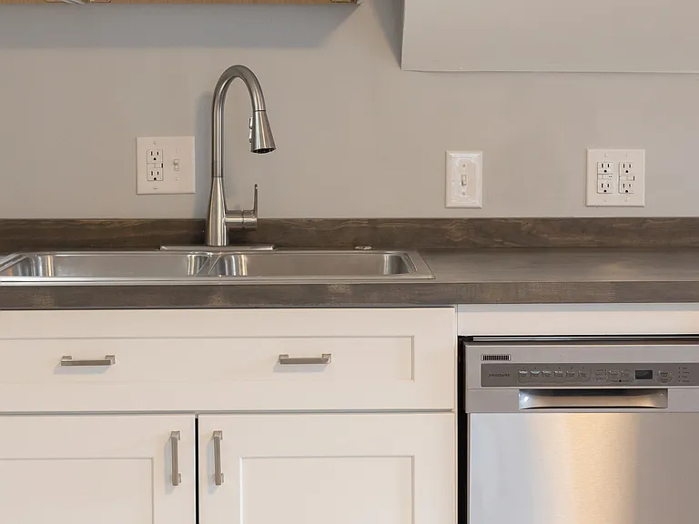 717 N Congress St #3 — Photo 14