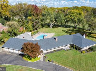 1835 Cathedral Rd, Huntingdon Valley, PA 19006