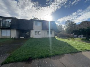 1138-1192 Gassaway Rd #2B-1BA-850SQFT, McKinleyville, CA 95519