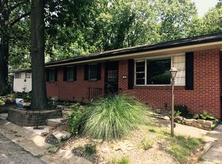 103 Hodge Ct, Alton, IL 62002