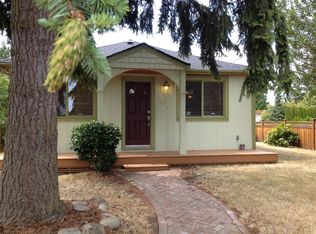 14401 11th Ave SW, Seattle, WA 98166