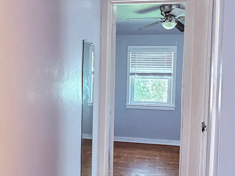 64 Thompson Cir — Photo 3