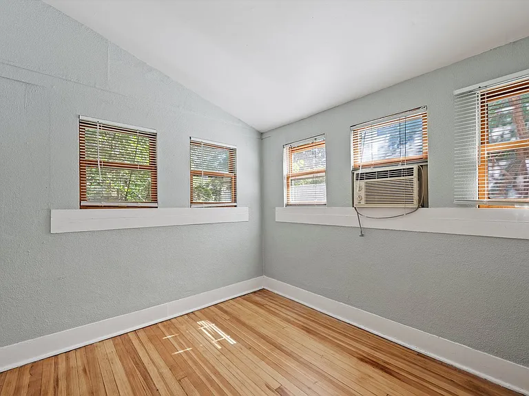 1410 Gilpin St — Photo 15