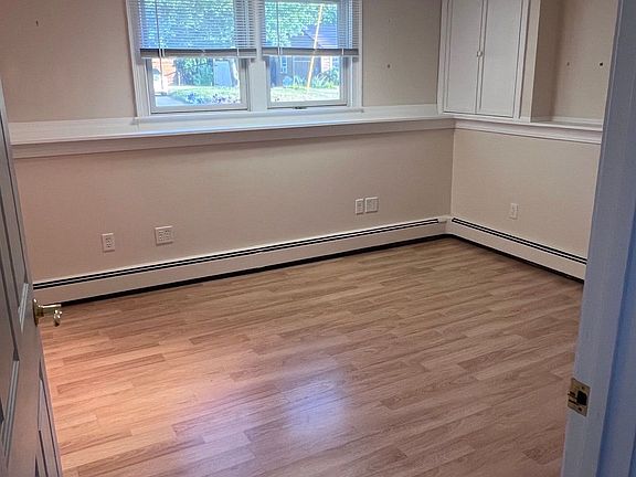 5th image of 14 Partridge Ln