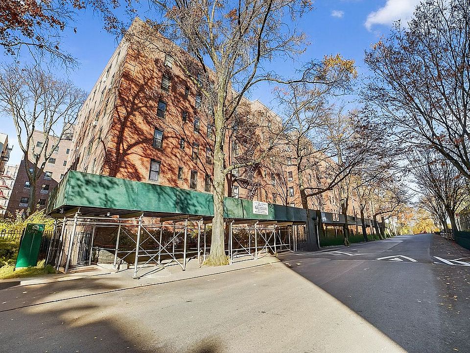 1st image of 3535 Kings College Pl APT 3F