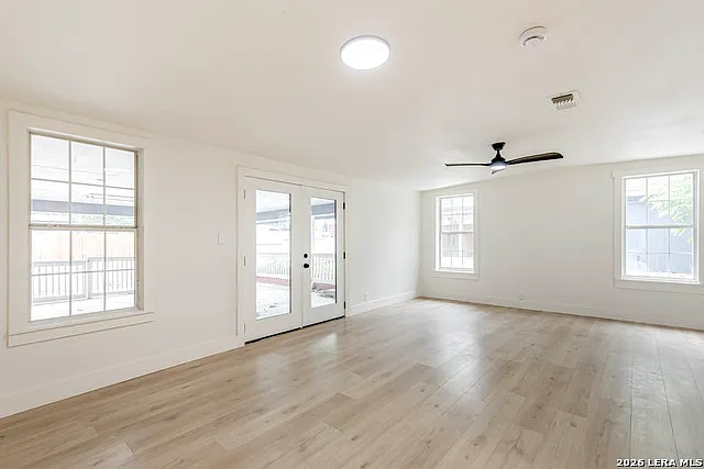 1002 Fulton Ave — Photo 15