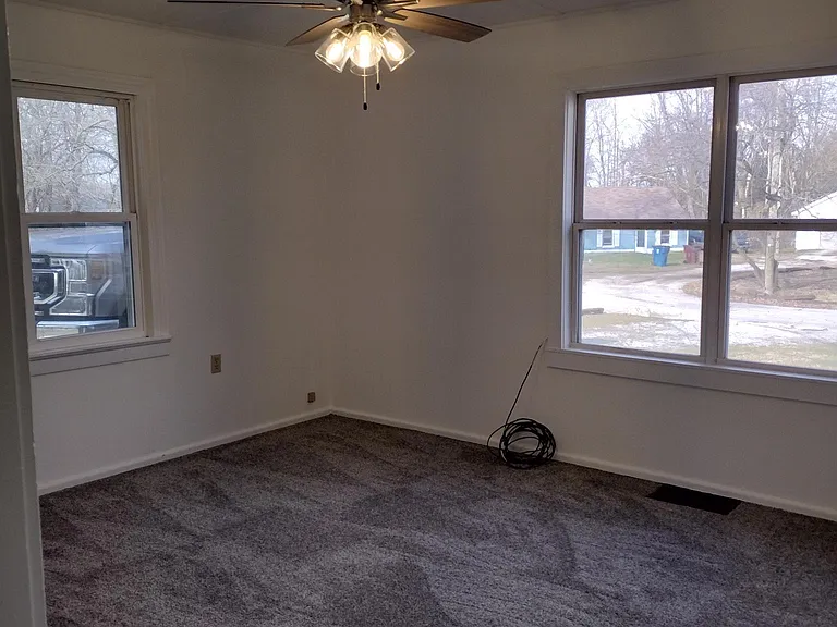 W Circle Dr — Photo 10