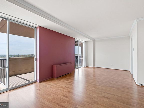 3rd image of 2401 Pennsylvania Ave APT 1206