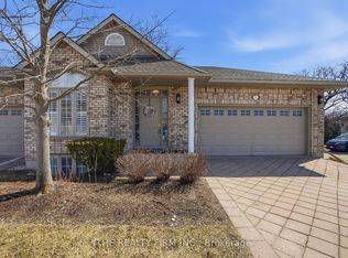 1574 Richmond St #5, London, ON N6G 5H7