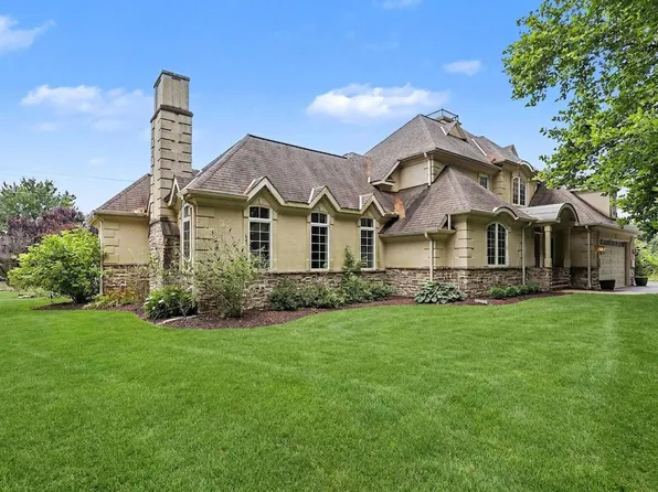 4097 Wren Rd, Thomasville, PA 17364