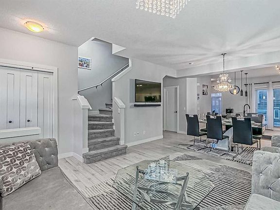 4th image of 134 W Sage Bluff Cir NW