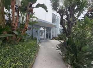 345 S Doheny Dr APT 304, Beverly Hills, CA 90211