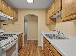 7330 York Ave S #1111, Edina, MN 55435