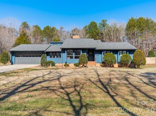 7416 Whitewash Trl, Sherrills Ford, NC 28673
