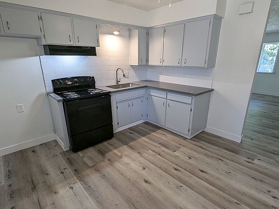 5th image of 759 E Honolulu St APT C