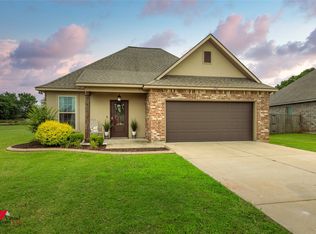 1161 Eli Conner Dr, Bossier City, LA 71112
