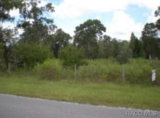 8279 W Oak St, Crystal River, FL 34428