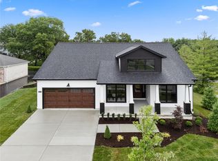 495 Brightfield Trl, Ballwin, MO 63021