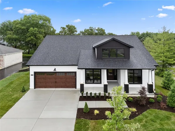 495 Brightfield Trl, Ballwin, MO 63021