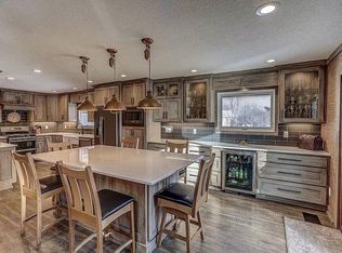 10676 Monticello Ln N, Maple Grove, MN 55369