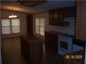 2nd image of 17 Shelma Ln