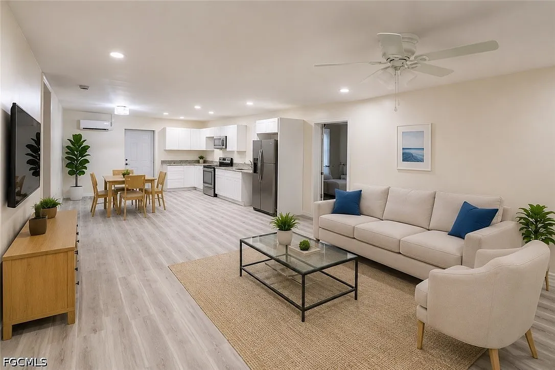 2 bed, 2.0 bath, 1300 sqft, $1,450 — Photo 3