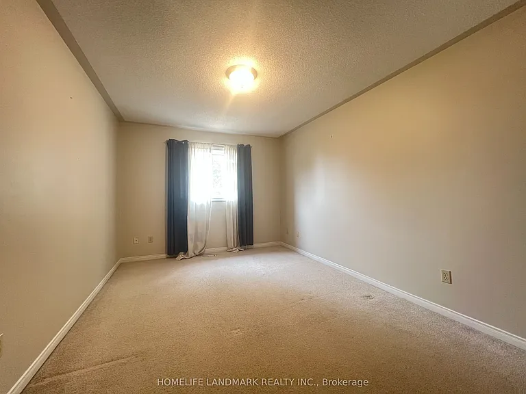 71 Steele Valley Ct — Photo 9