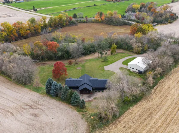 1477 85th St, New Richmond, WI 54017