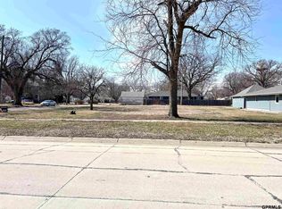 321 S Burlington Ave, Exeter, NE 68351