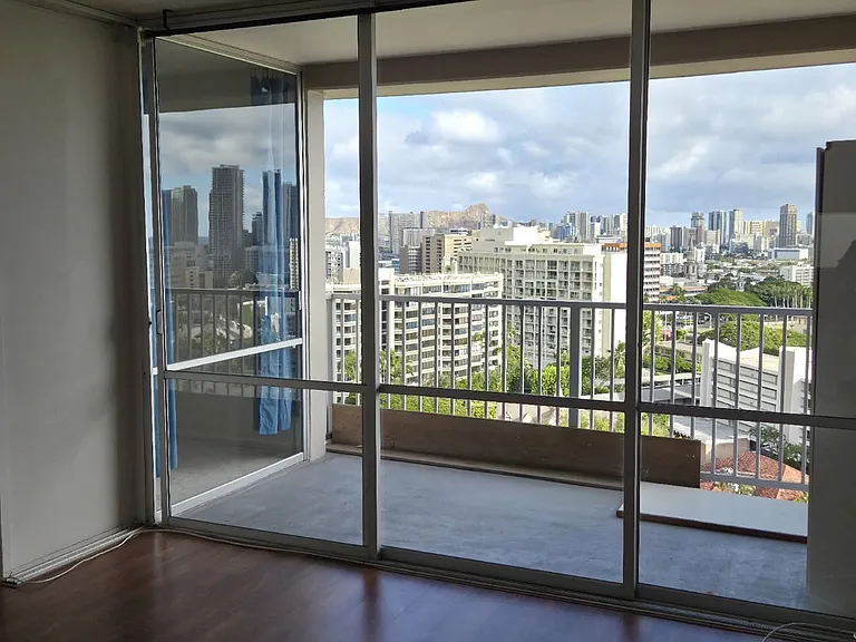 1617 Keeaumoku St #1607 — Photo 3
