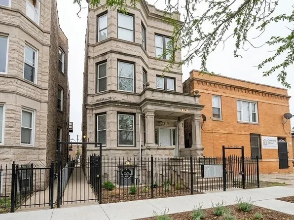 1555 S Millard Ave APT 2R, Chicago, IL 60623