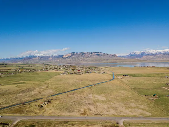 699 Southfork Rd, Cody, WY 82414