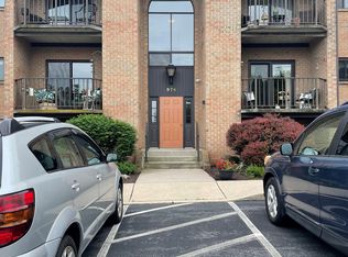 978 Cold Spring Rd APT 6, Allentown, PA 18103