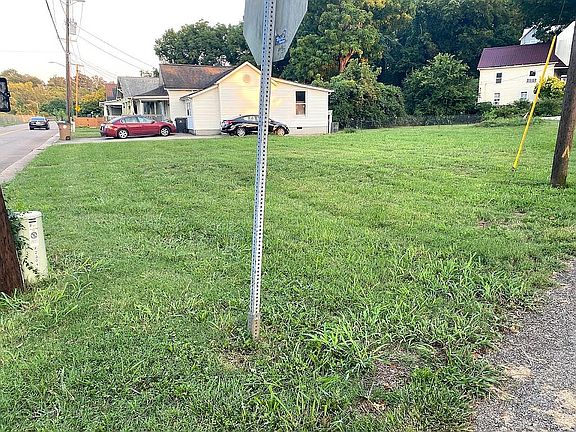 5th image of 2301 Sevier Ave