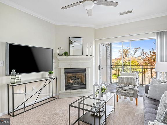 3rd image of 12104 Garden Grove Cir Unit 303
