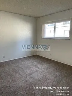 7032 Fair Oaks Blvd — Photo 9