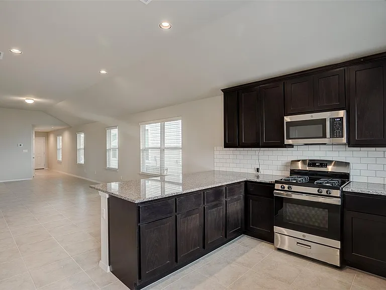 171 White Dunes Dr — Photo 14