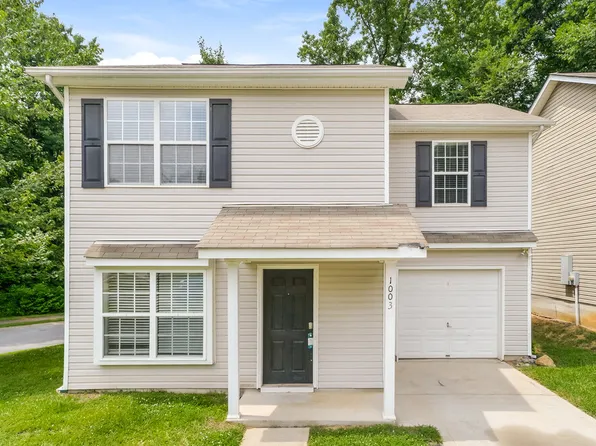 1003 Korp Rd, Charlotte, NC 28216