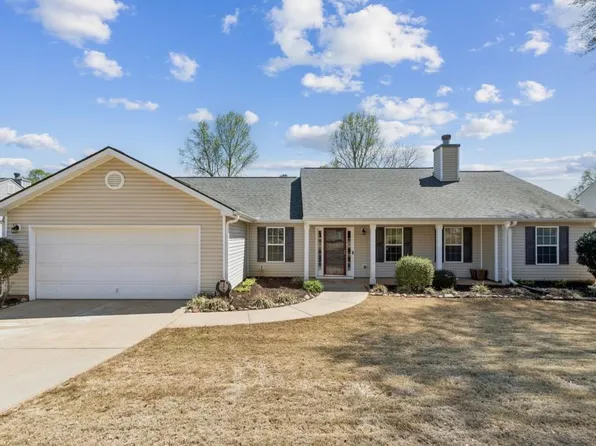 1281 Wentworth Cove Ct, Winder, GA 30680