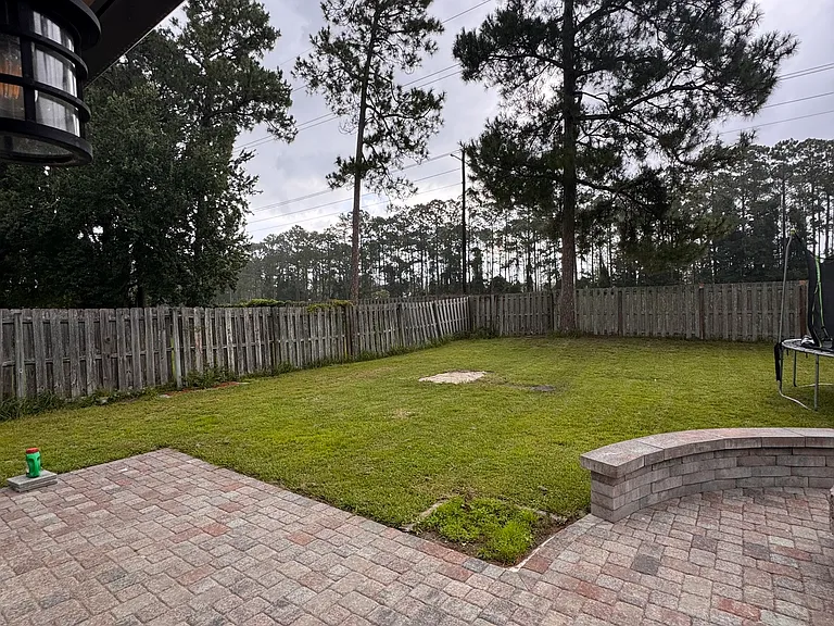 314 McQueen Cir — Photo 15