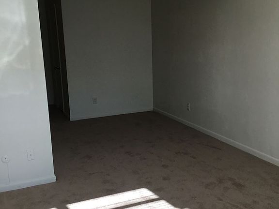 2nd image of 9019 Chesapeake Blvd APT C5