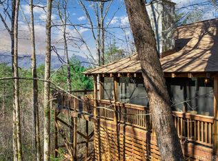 178 Orchid Dr, Whittier, NC 28779