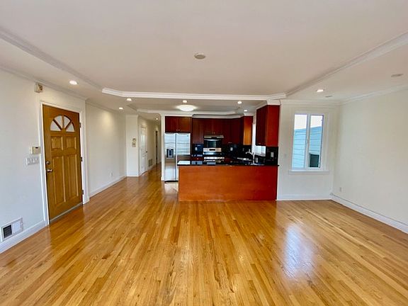 2nd image of 4127-4129 Kirkham St #4127