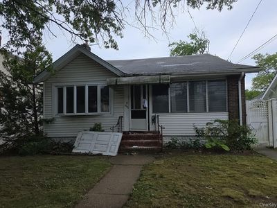 1844 Browning Street, Baldwin, NY, 11510