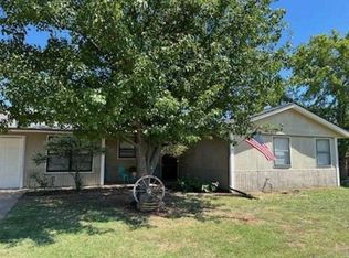 1419 N Denver Ct, Stillwater, OK 74075