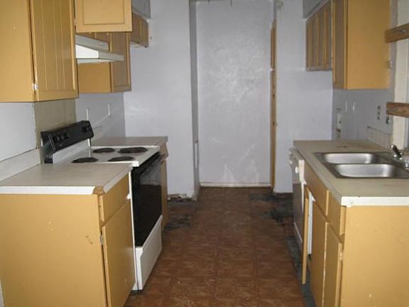 3rd image of 14508 Horseshoe Trl