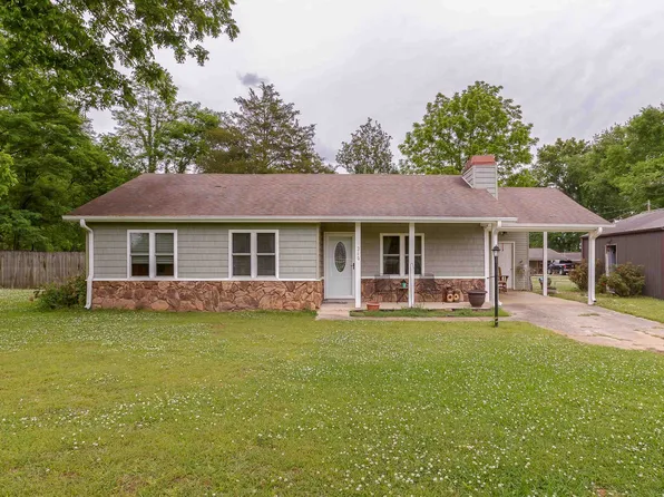 260 Brick School Rd, Muscle Shoals, AL 35661