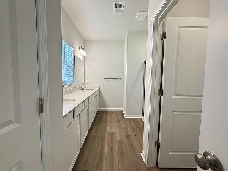 512 Outpost Way — Photo 21